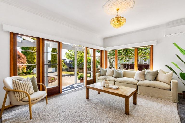 Photo of property in 908 Saint Aubyn Street East, Parkvale, Hastings, 4122