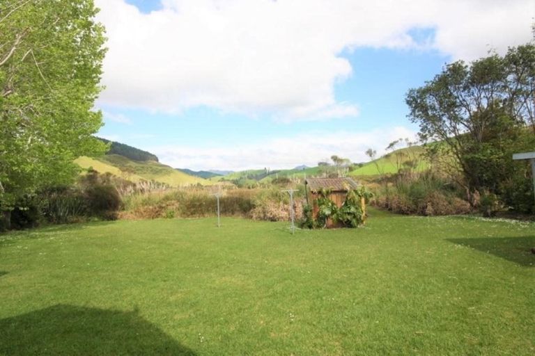 Photo of property in 25 Fishermans Bend, Whiritoa, Whangamata, 3691