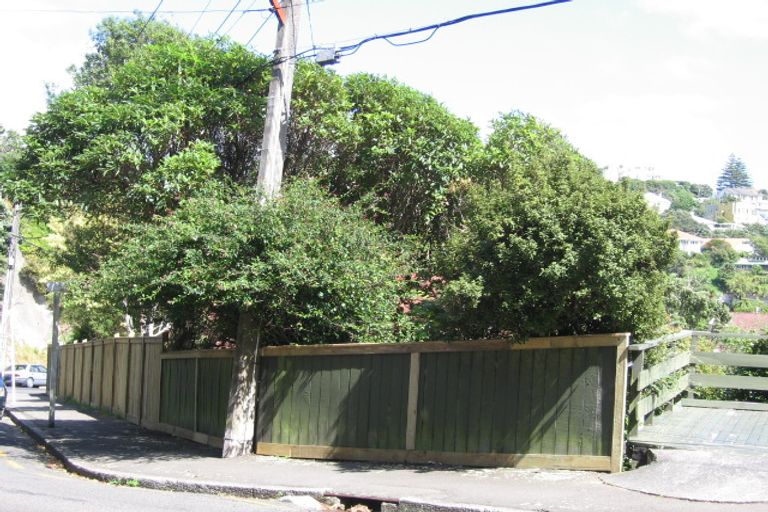 Photo of property in 71 Glen Road, Kelburn, Wellington, 6012