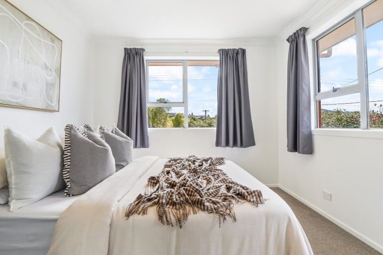 Photo of property in 28 Utuhina Road, Springfield, Rotorua, 3015
