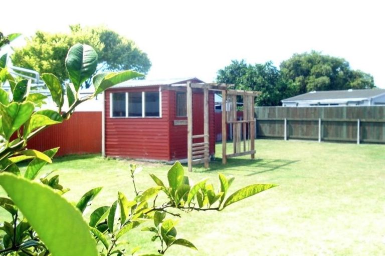 Photo of property in 5 Hulme Place, Greenmeadows, Napier, 4112