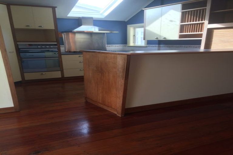 Photo of property in 49 Kemp Street, Kilbirnie, Wellington, 6022