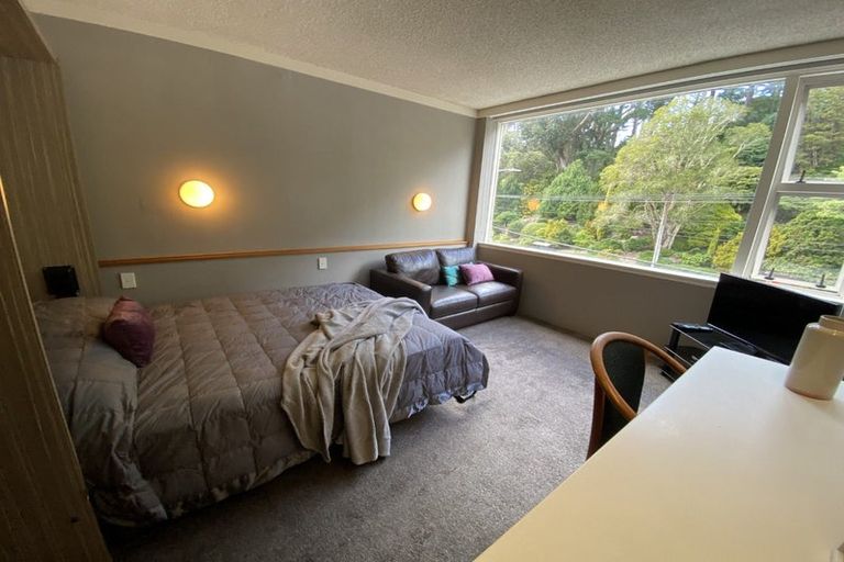 Photo of property in Sharella Living, 20 Glenmore Street, Thorndon, Wellington, 6011