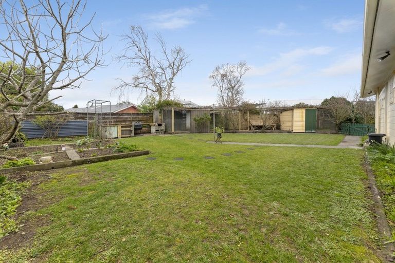 Photo of property in 56 Aniseed Grove, Timberlea, Upper Hutt, 5018