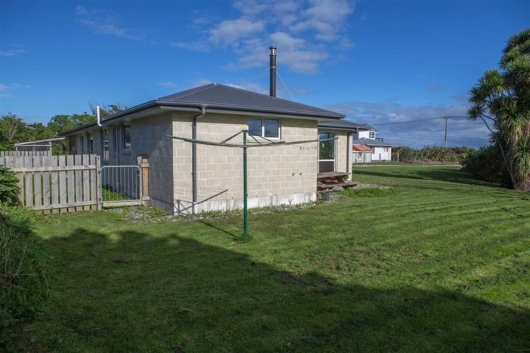 Photo of property in 58b Domett Esplanade, Cobden, Greymouth, 7802