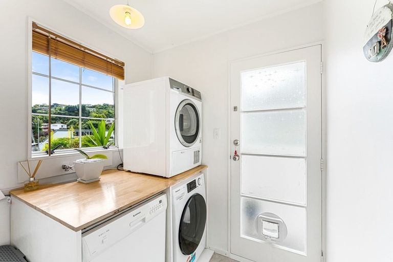 Photo of property in 1/19 Yarrow Place, Papakowhai, Porirua, 5024