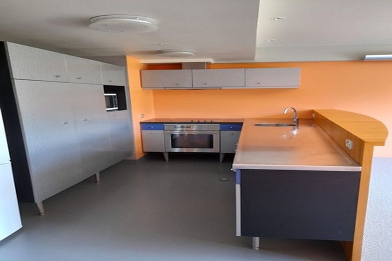 Photo of property in St Pauls Apartments, 12/43 Mulgrave Street, Thorndon, Wellington, 6011