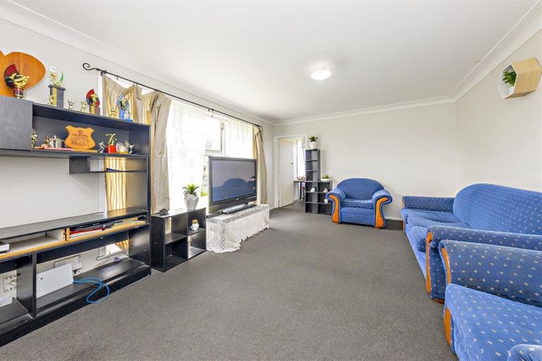 Photo of property in 6 Fisher Crescent, Otara, Auckland, 2023