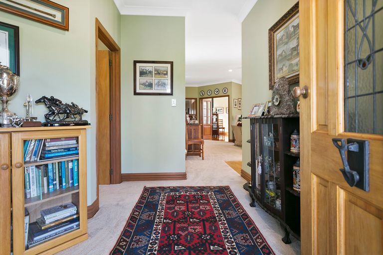 Photo of property in 19 Cowley Drive, Leamington, Cambridge, 3432