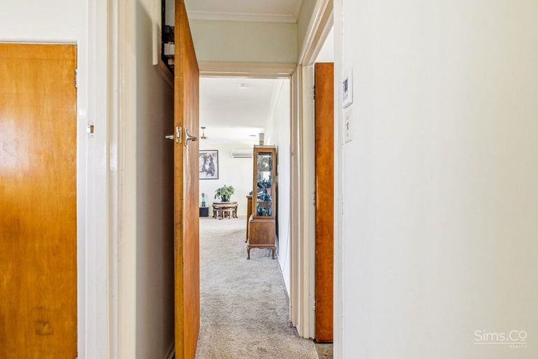 Photo of property in 25 Ruapehu Street, Castlecliff, Whanganui, 4501