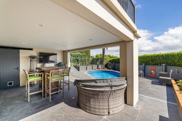 Photo of property in 4 Stonewall Place, Huntsbury, Christchurch, 8022