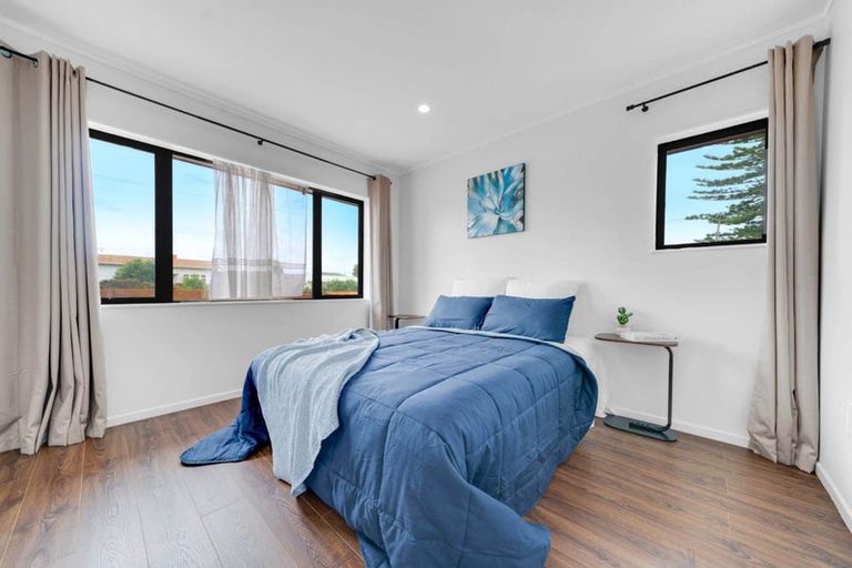 Photo of property in 1/68 Victoria Road, Papatoetoe, Auckland, 2025