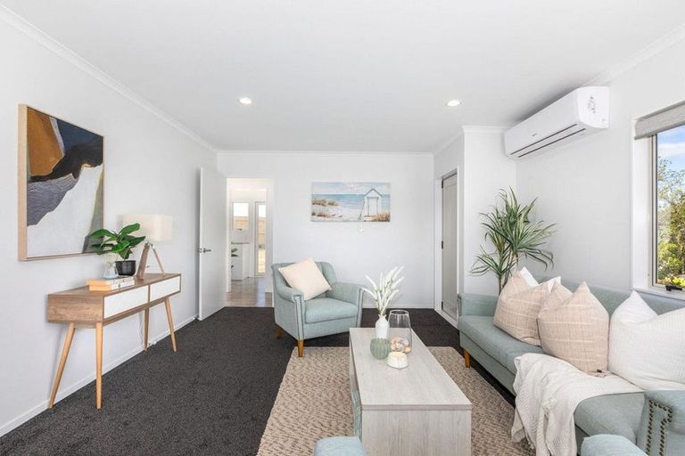 Photo of property in 16a Karaka Street, Otaki Beach, Otaki, 5512