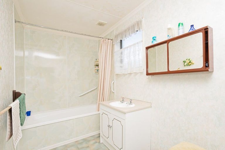 Photo of property in 11 Gretna Street, Heidelberg, Invercargill, 9812