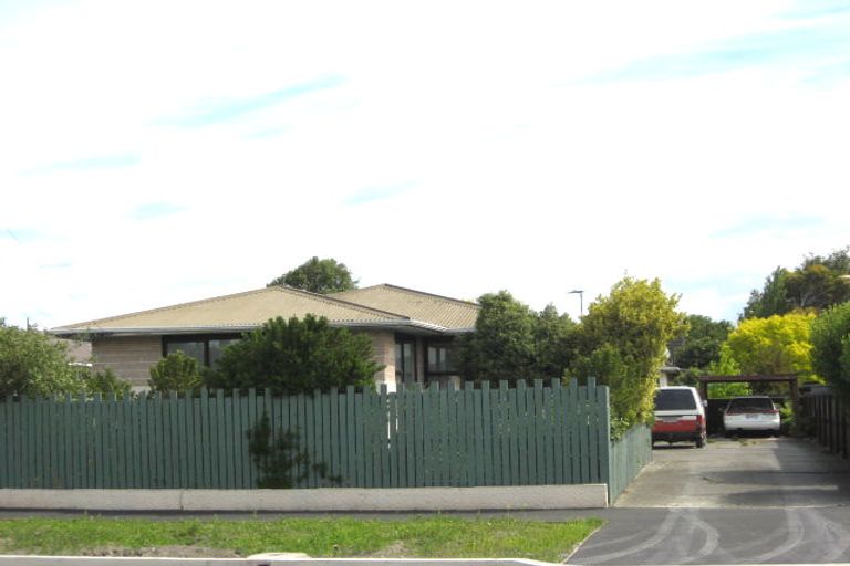 Photo of property in 2/54 Mackenzie Avenue, Woolston, Christchurch, 8023