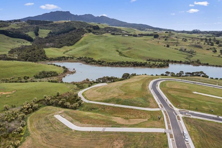 Photo of property in 9 Waipatukahu Lane, Raglan, 3225