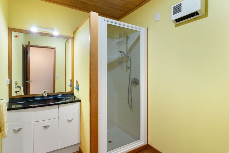 Photo of property in 125 Captain Cook Road, Cooks Beach, Whitianga, 3591