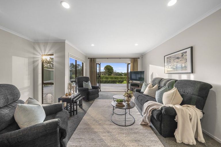 Photo of property in 110 Butcher Road, Pukekohe, 2120