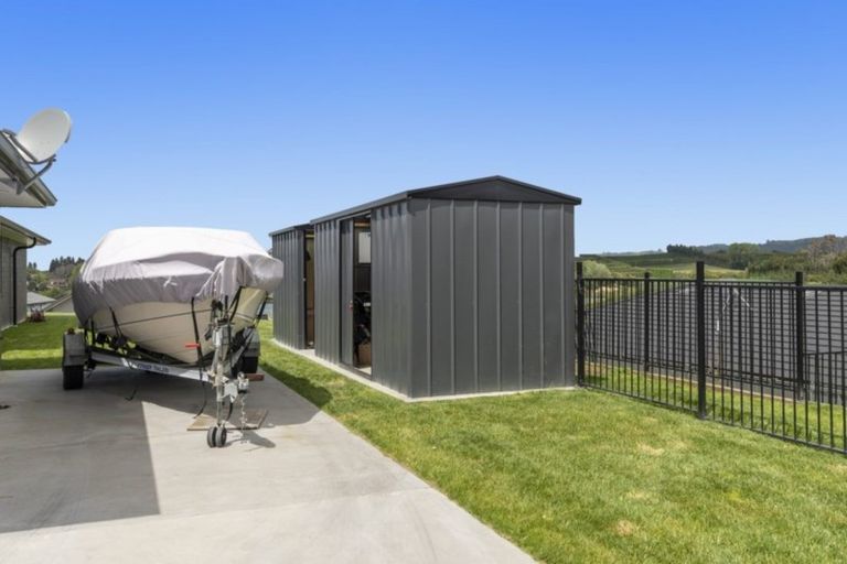 Photo of property in 19 Wairere Rise, Omokoroa, 3114