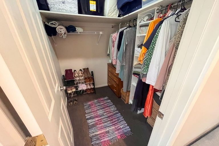 Photo of property in 9g Crohane Place, Addington, Christchurch, 8024