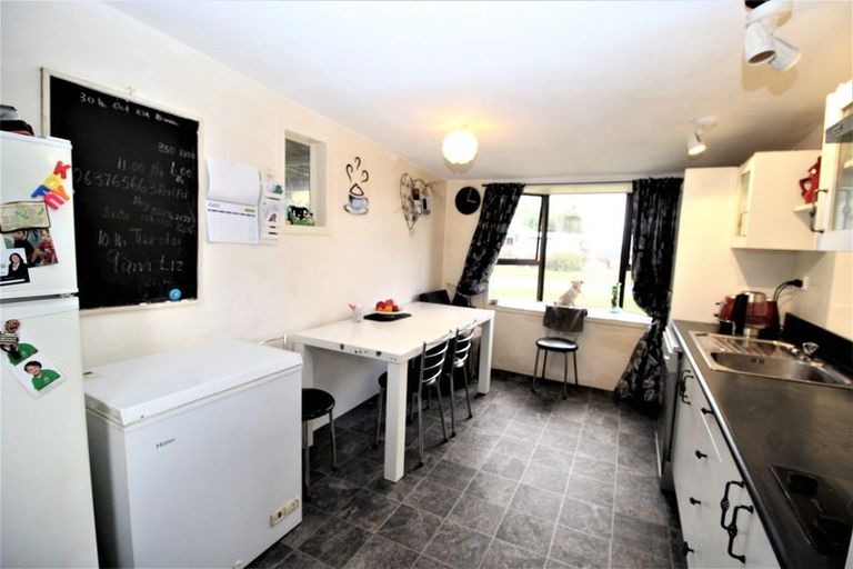 Photo of property in 3 Richardson Street, Woodville, 4920