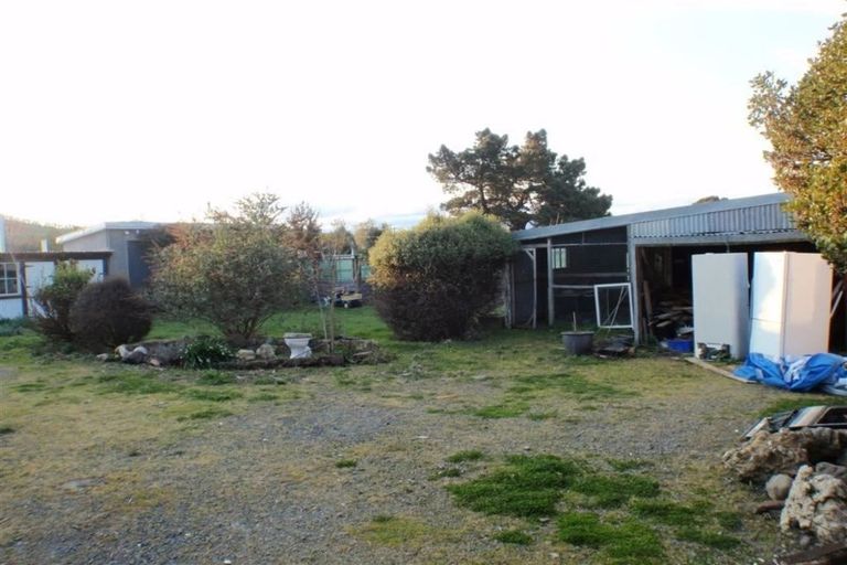 Photo of property in 9 High Street, Hawarden, 7385