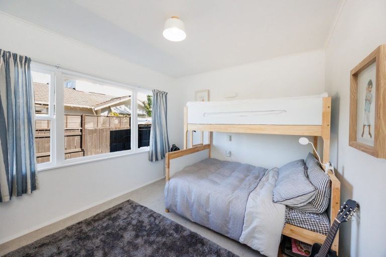 Photo of property in 59 Limbrick Street, Terrace End, Palmerston North, 4410