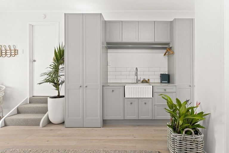 Photo of property in 12 Waimanu Place, Point Wells, Warkworth, 0986