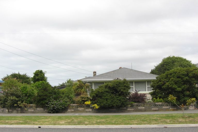 Photo of property in 102 Mackworth Street, Woolston, Christchurch, 8062