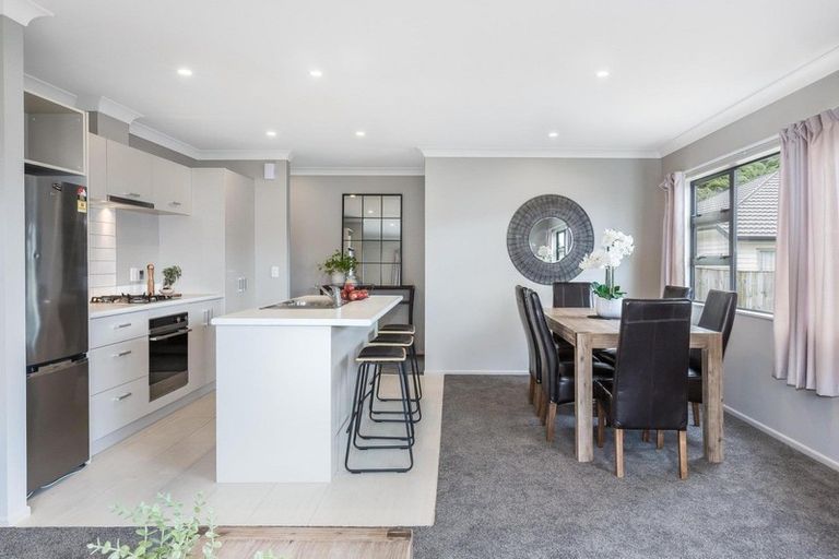 Photo of property in 27 Moonsail Drive, Whitby, Porirua, 5024