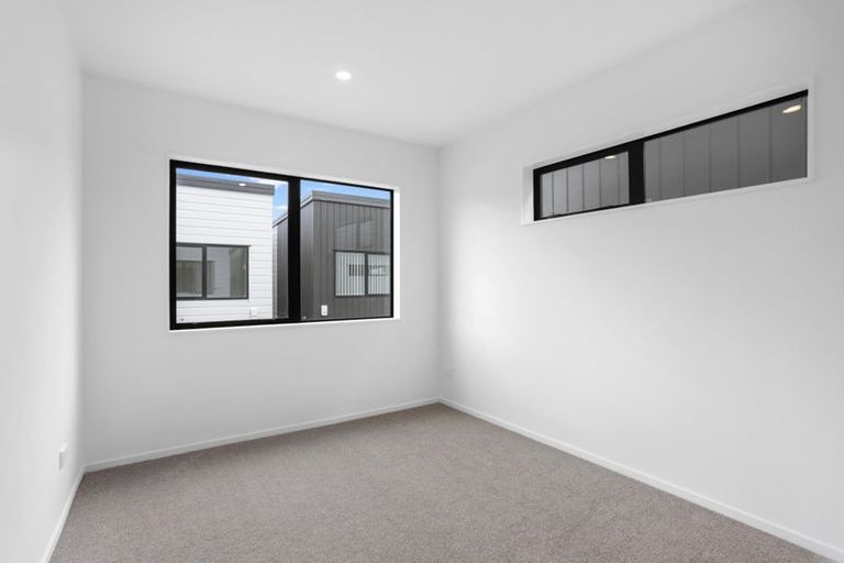 Photo of property in 137 Pooks Road, Ranui, Auckland, 0612