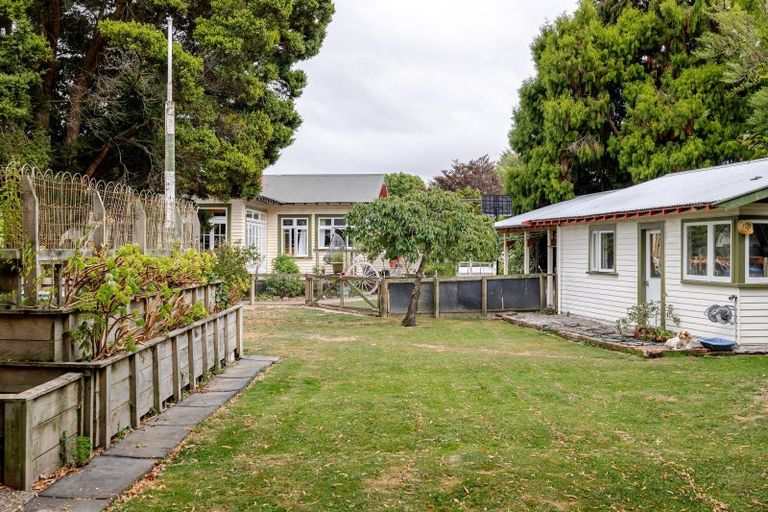 Photo of property in 15 Victoria Street, Pahiatua, 4910