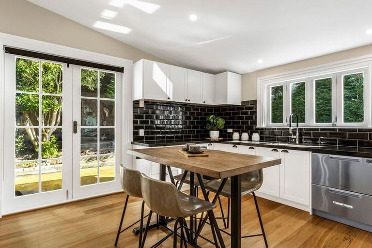 Photo of property in 449 Highgate, Maori Hill, Dunedin, 9010