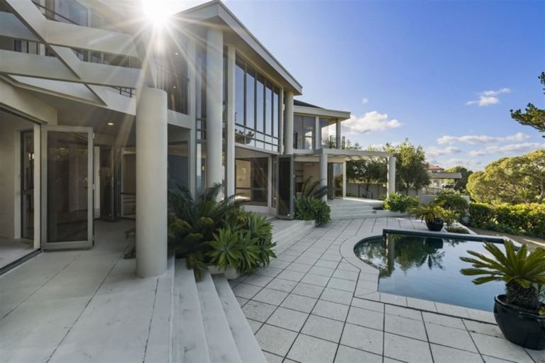 Photo of property in 364 Pinecrest Drive, Gulf Harbour, Whangaparaoa, 0930