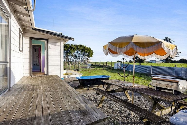 Photo of property in 215 Kakaramea Road, Kakaramea, Patea, 4598