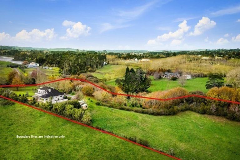Photo of property in 246 State Highway 16, Kumeu, 0892