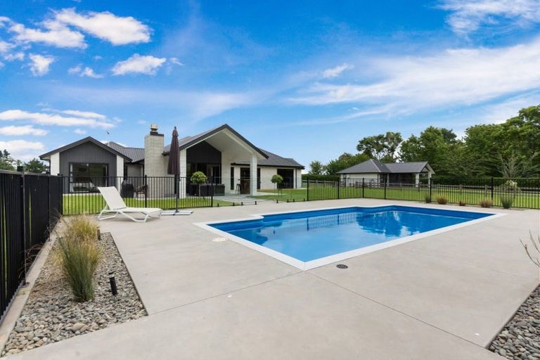 Photo of property in 48b Trentham Road, Matangi, Hamilton, 3284