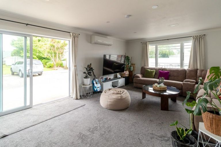 Photo of property in 9 Dyson Street, Strathern, Invercargill, 9812