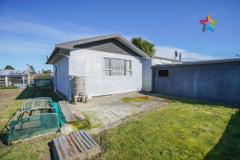 Photo of property in 37 Papatotara Road, Tuatapere, 9620