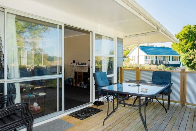 Photo of property in 4 Einstein Street, Outer Kaiti, Gisborne, 4010