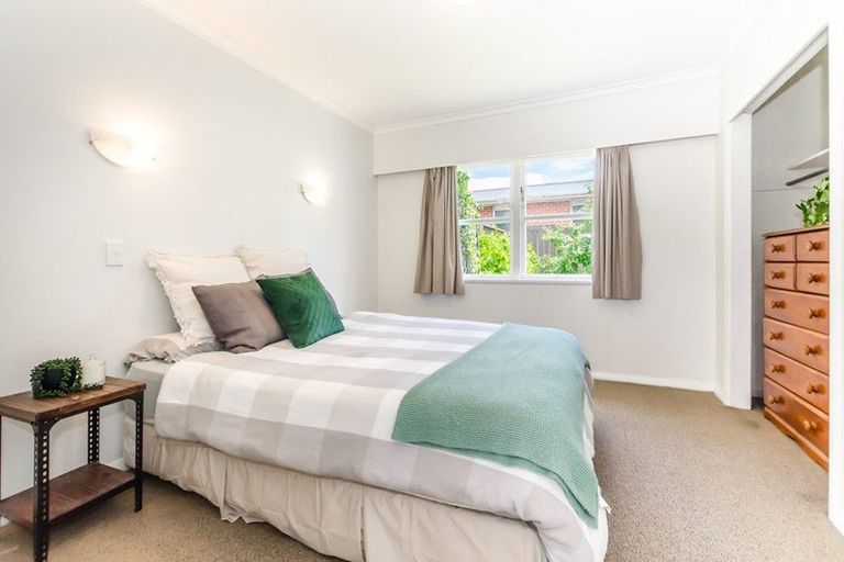 Photo of property in 1 Anthony Grove, Paraparaumu Beach, Paraparaumu, 5032