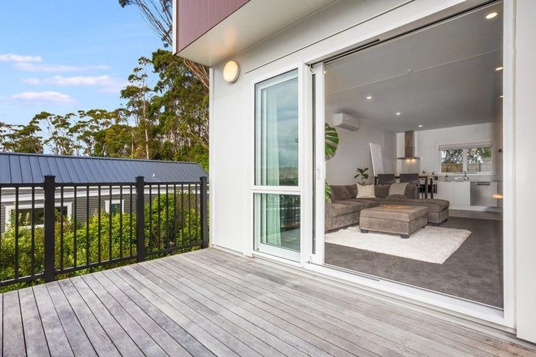 Photo of property in 27/30 Adventure Drive, Whitby, Porirua, 5024