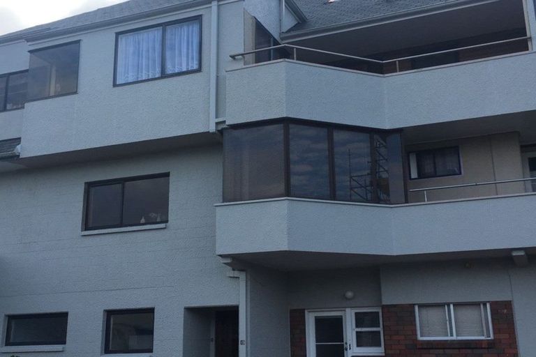 Photo of property in 40m Maunganui Road, Mount Maunganui, 3116