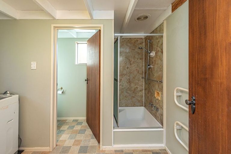 Photo of property in 7 Milne Street, Marton, 4710