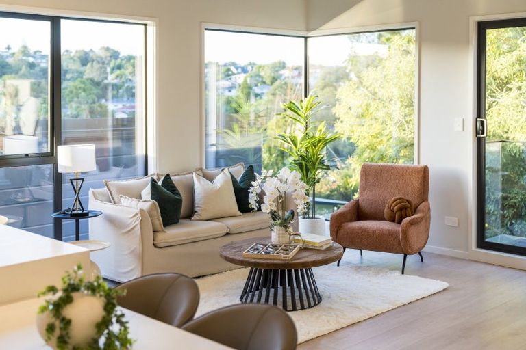 Photo of property in 70b Alexander Avenue, Torbay, Auckland, 0630