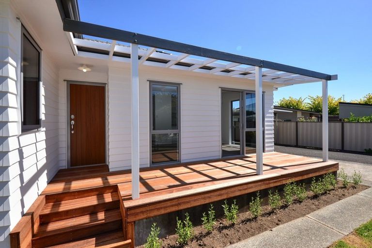 Photo of property in 23 Jasmine Avenue, Dinsdale, Hamilton, 3204