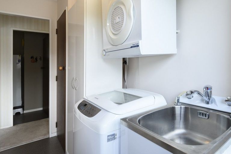 Photo of property in 96a Vale Street, Otumoetai, Tauranga, 3110