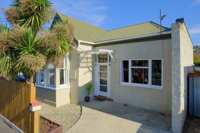 Photo of property in 43 Helena Street, Forbury, Dunedin, 9012