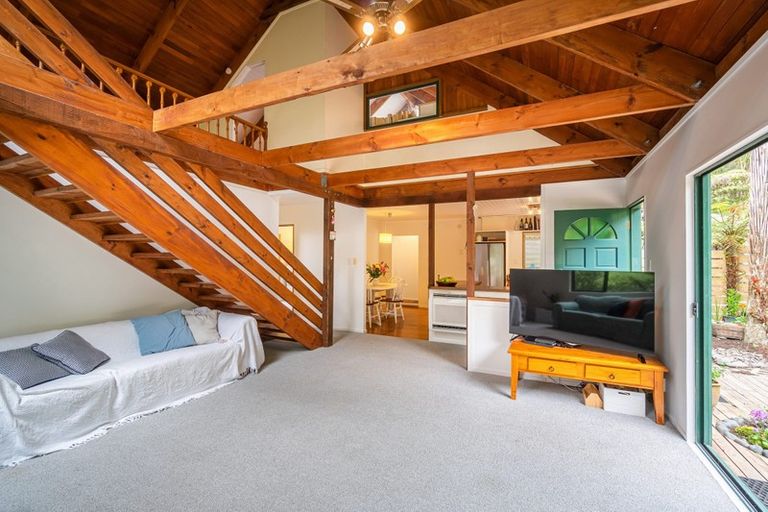 Photo of property in 8/179 Mokoia Road, Birkenhead, Auckland, 0626