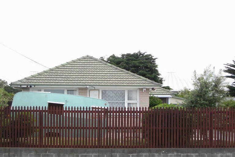 Photo of property in 216 Shortland Street, Aranui, Christchurch, 8061